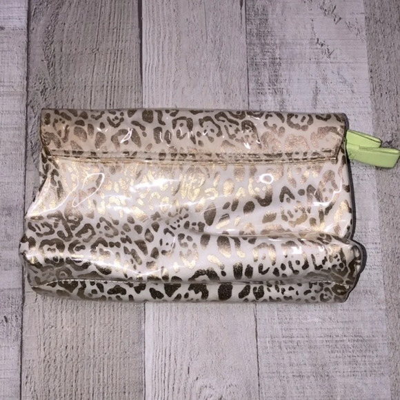 Victorias Secret gold cheetah print makeup cosmetics bag - Picture 6 of 7